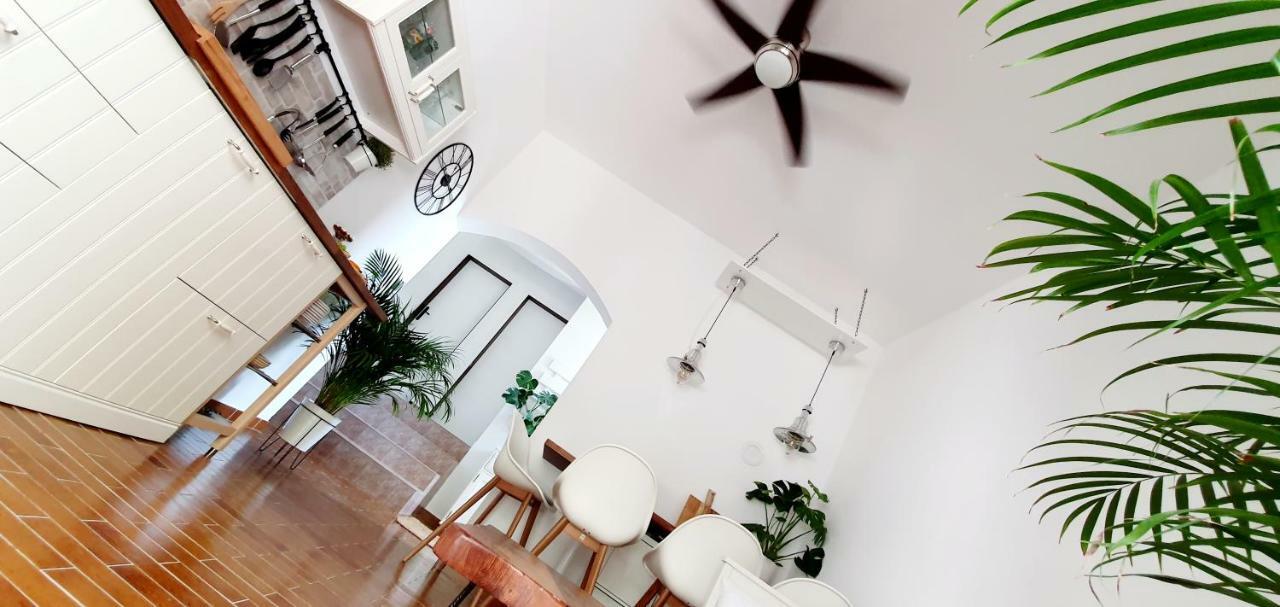 Salt & Stone Villa พาก ภายนอก รูปภาพ